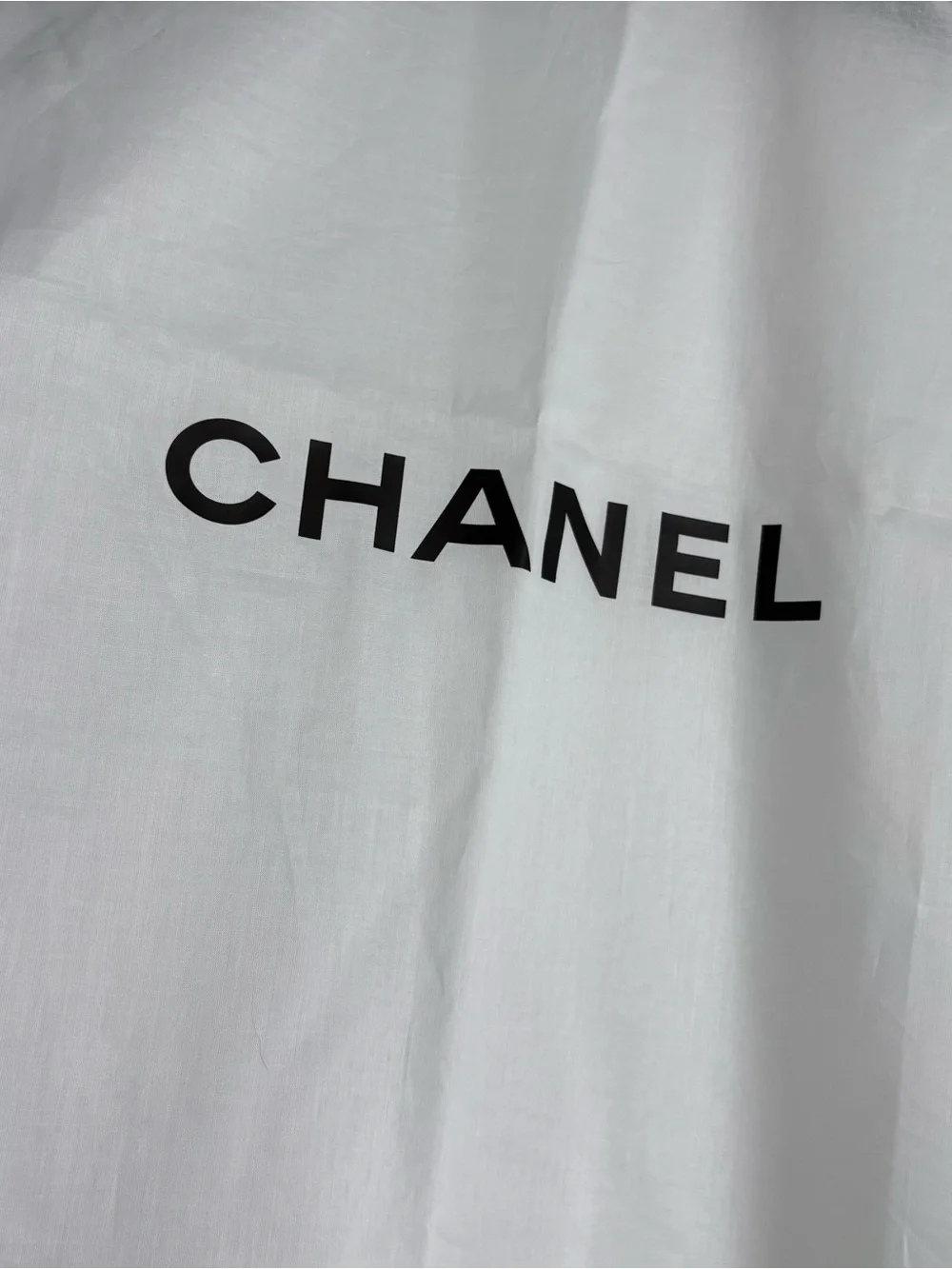 CHANEL genuine garment
